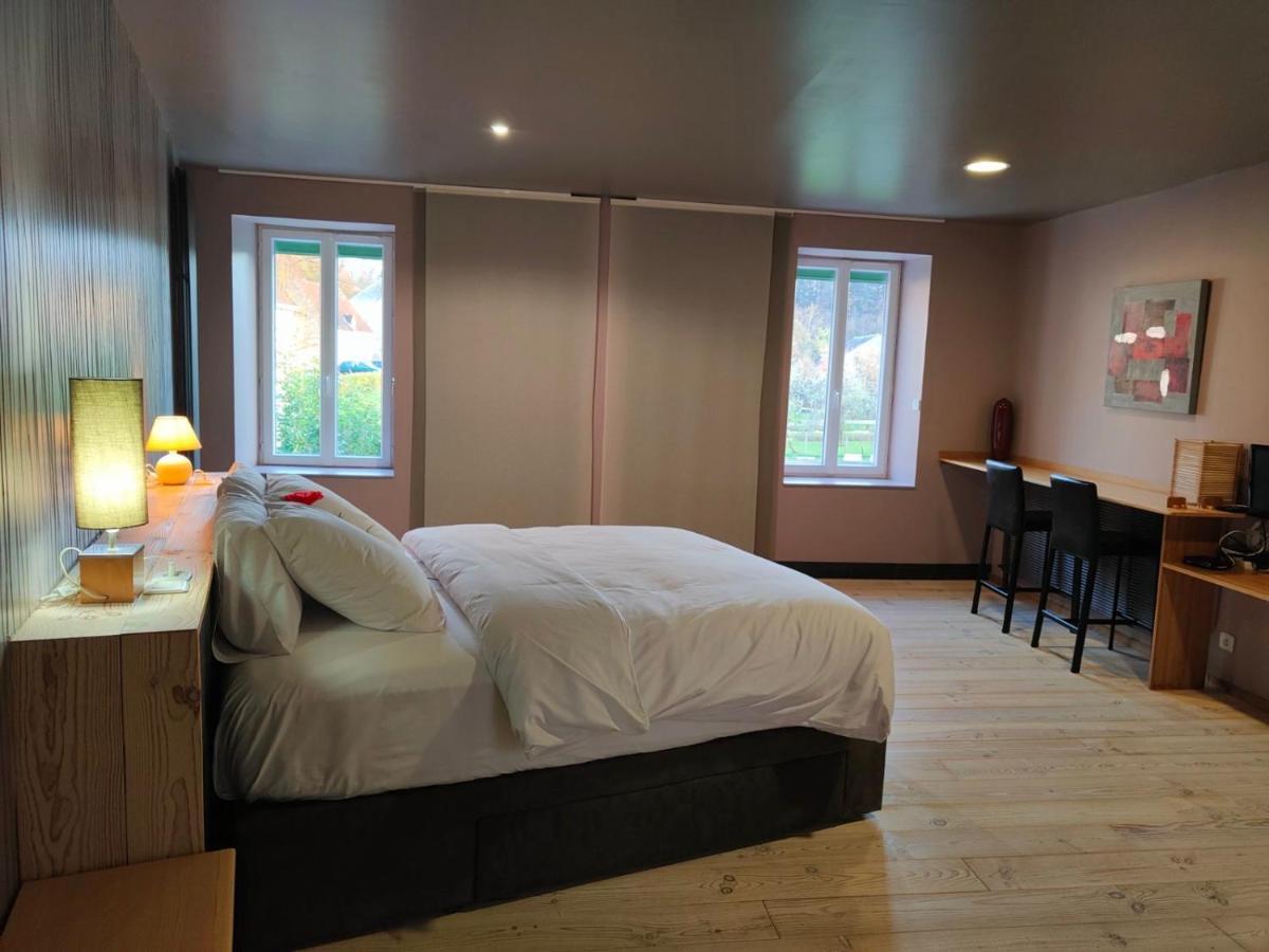 L'Auberge De Thenay Bagian luar foto